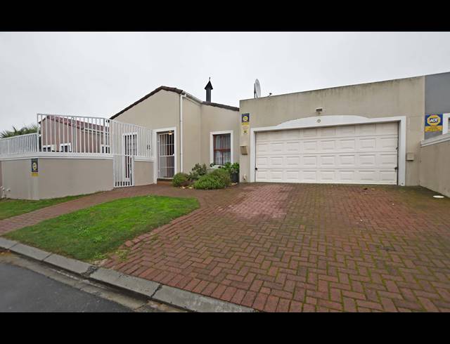 3 BEDROOM HOUSE FOR SALE IN PARKLANDS
